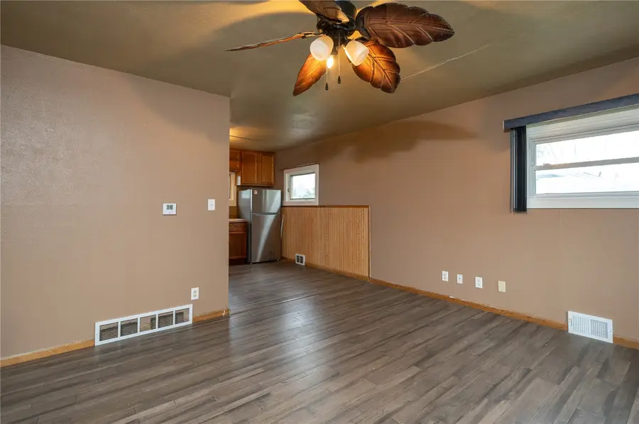111 21st Street, Marion, IA 52302 - #3