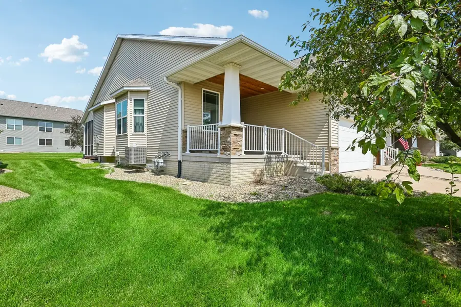 460 2nd Street, Fairfax, IA 52228 - #2