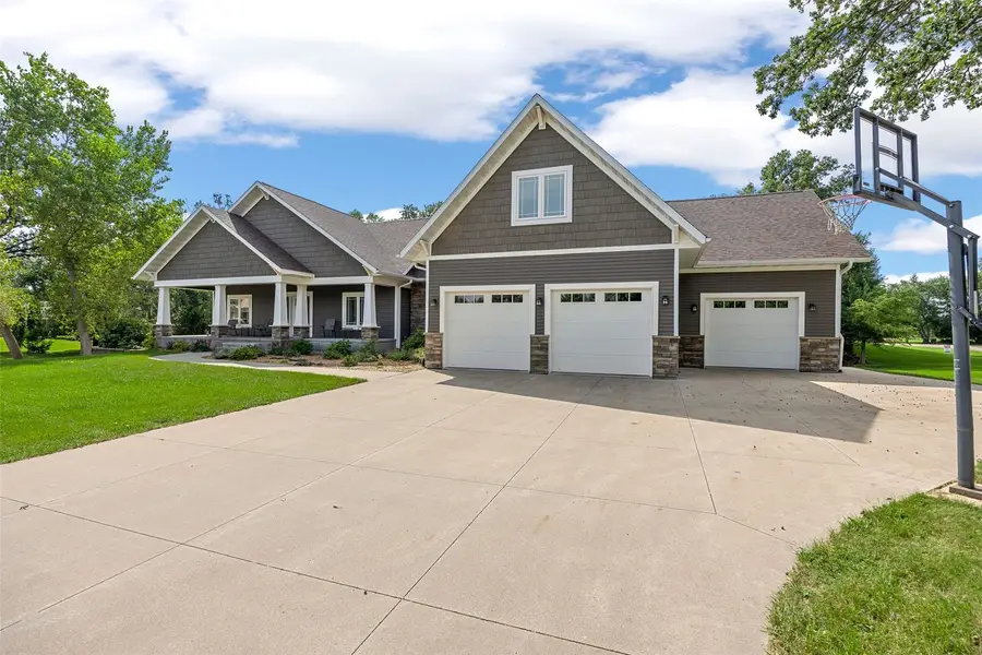 5001 Dewees Court, Cedar Rapids, IA 52411 - #3