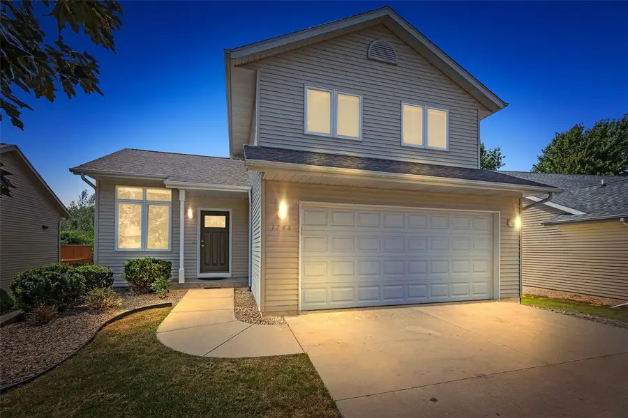 1748 Parkway Drive, Coralville, IA 52241 - #3