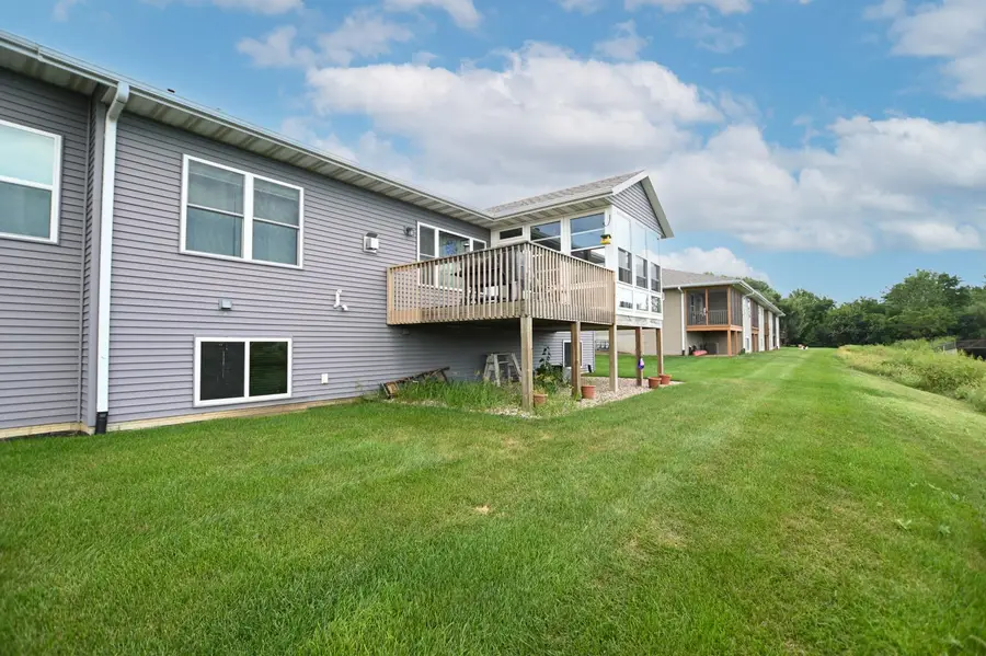 544 Meadow Oak Circle, Fairfax, IA 52228 - #3