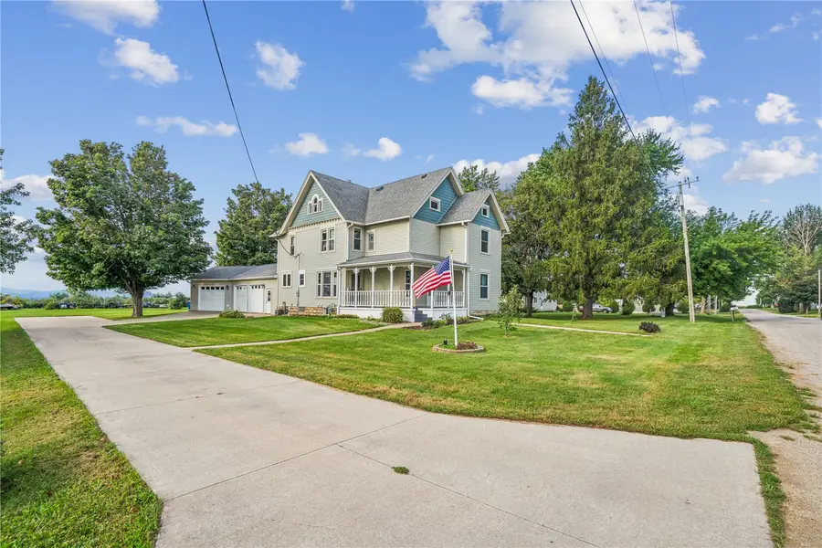 400 Piatt St, Clarence, IA 52216 - #2
