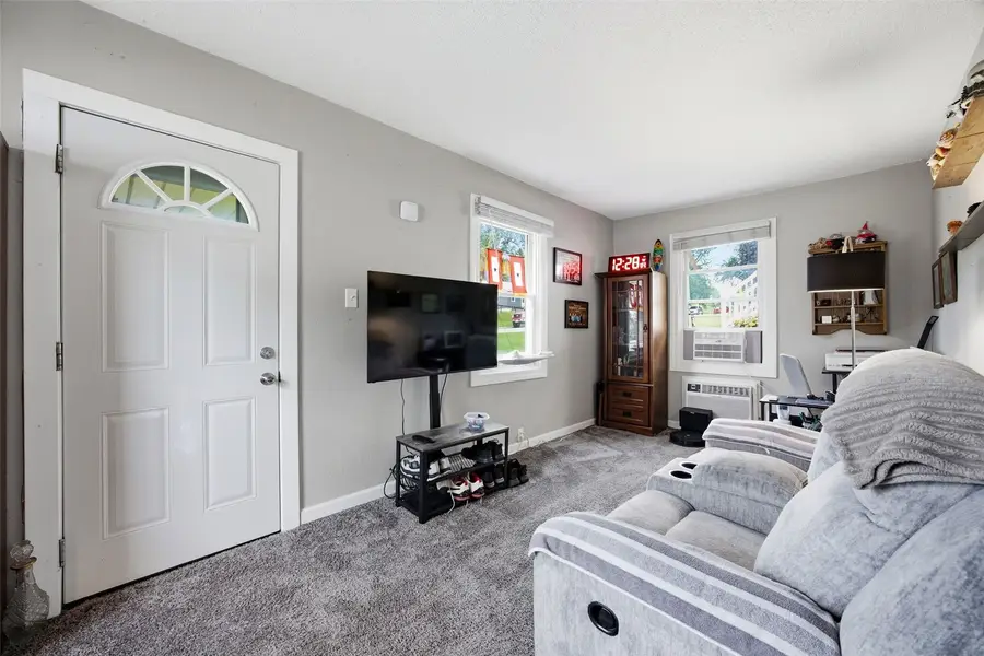 1116 20th Avenue Sw, Cedar Rapids, IA 52404 - #3