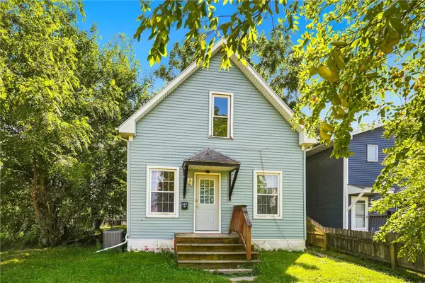 407 9th Avenue Sw, Cedar Rapids, IA 52404