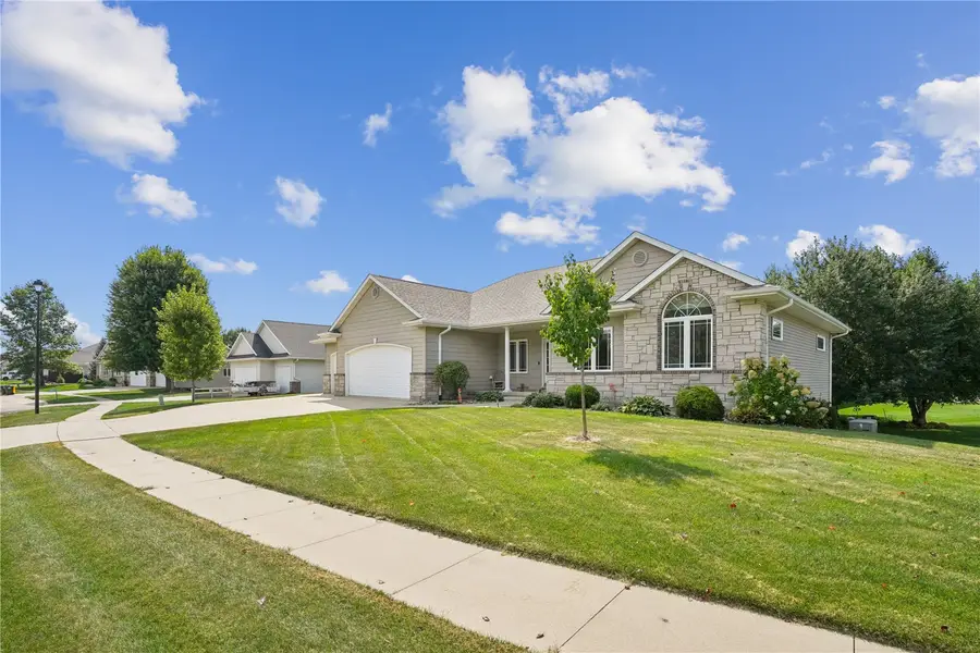 6835 Flint Rock Court, Marion, IA 52302 - #2