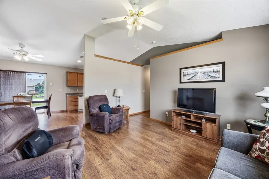506 Grace Avenue, Urbana, IA 52345 - #3