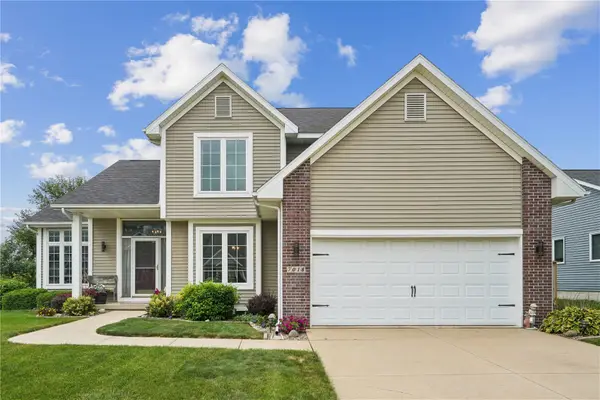 7018 Prairie Heights Drive Sw, Cedar Rapids, IA 52404
