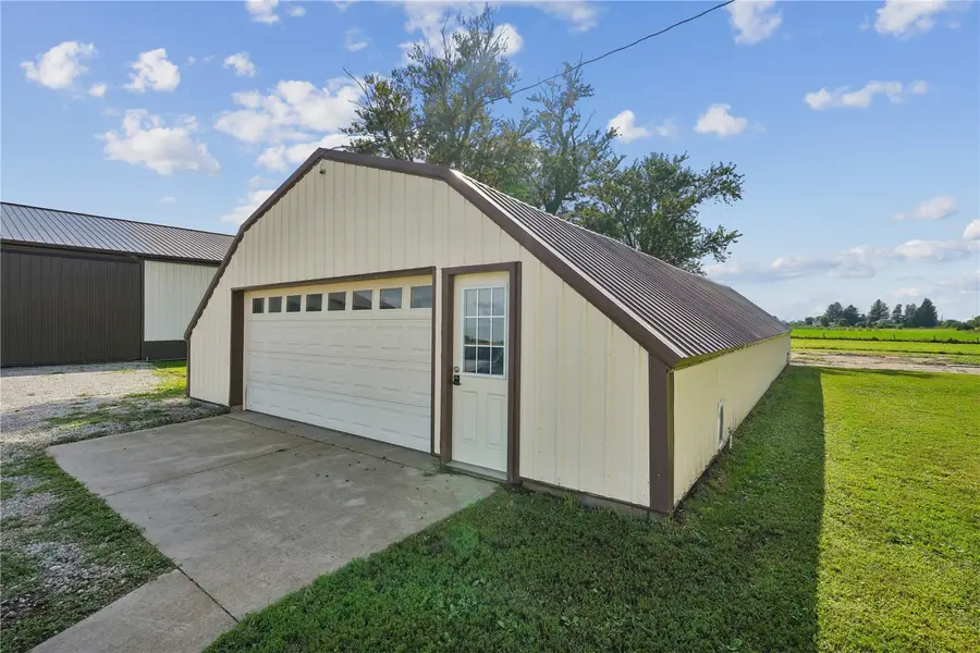 22637 80th St, Martelle, IA 52305 - #3
