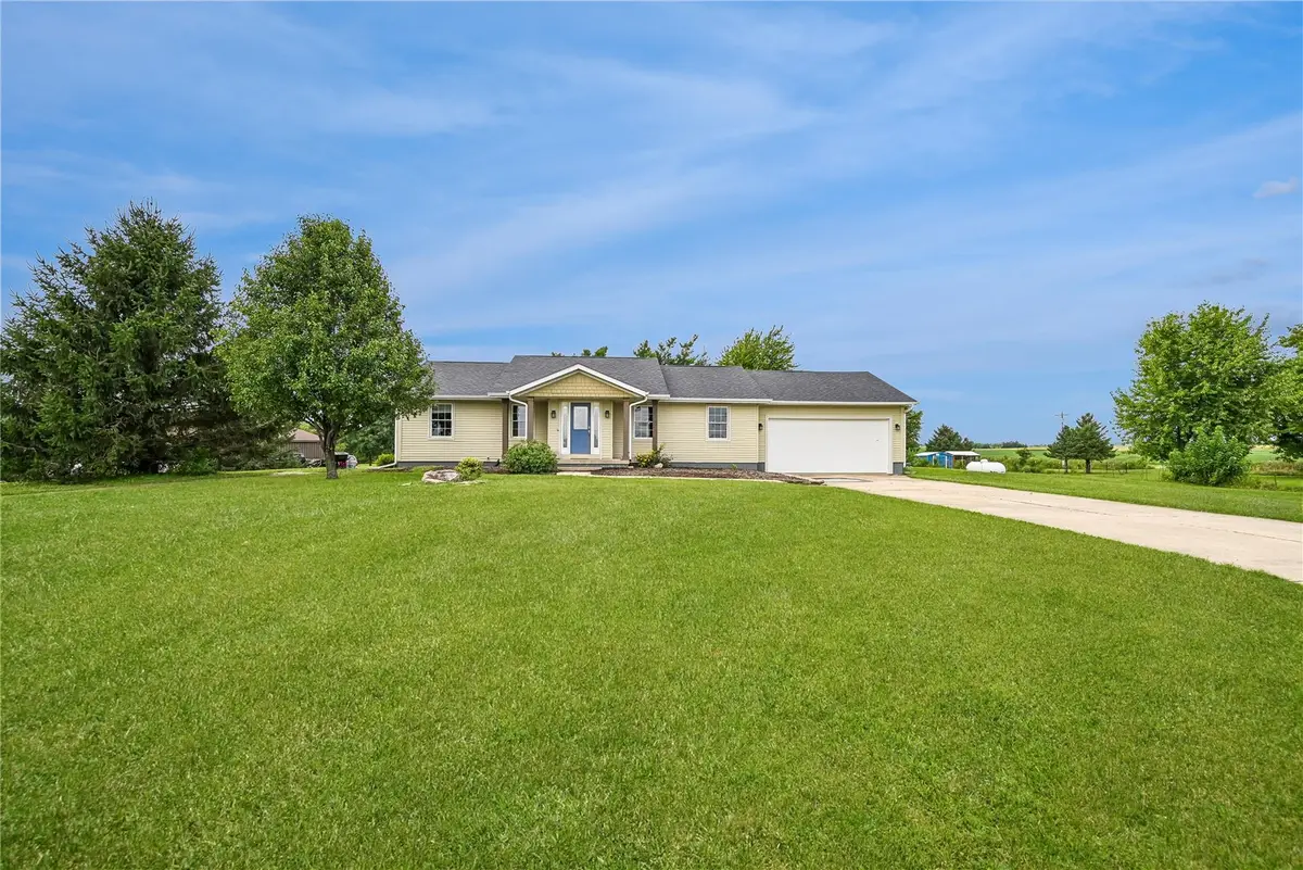 6203 32nd Avenue, Shellsburg, IA 52332 - #1