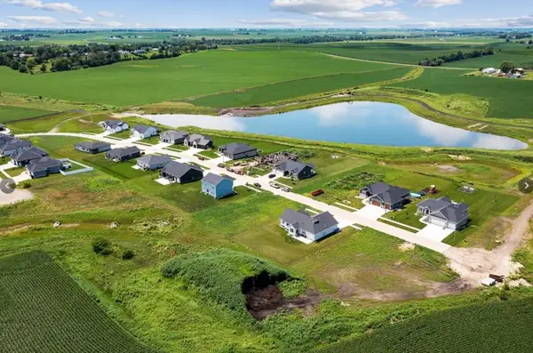 1385 Heartland Street, Fairfax, IA 52228