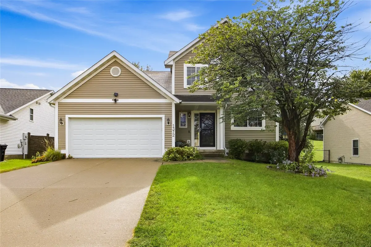 1372 Woolridge Dr, Coralville, IA 52241 - #1