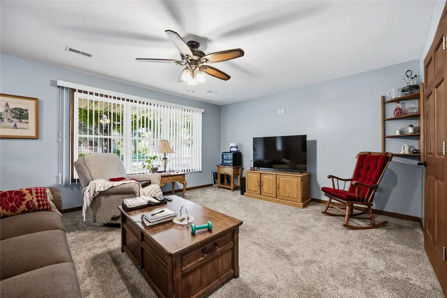 209 1st Street Sw #3, Hopkinton, IA 52237 - #3