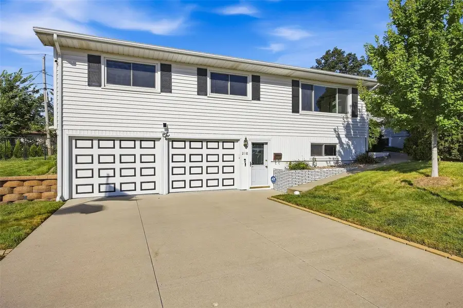 218 La Salle Drive Sw, Cedar Rapids, IA 52404 - #2