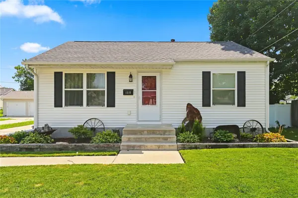 1619 9th Nw, Cedar Rapids, IA 52405