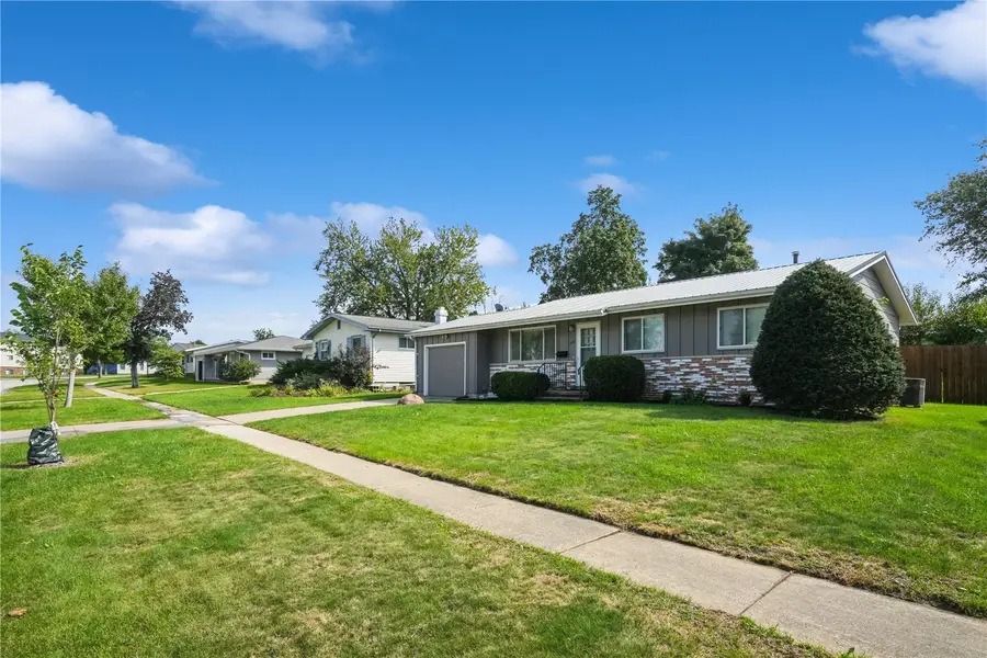 5101 1st Ave Sw, Cedar Rapids, IA 52405 - #2