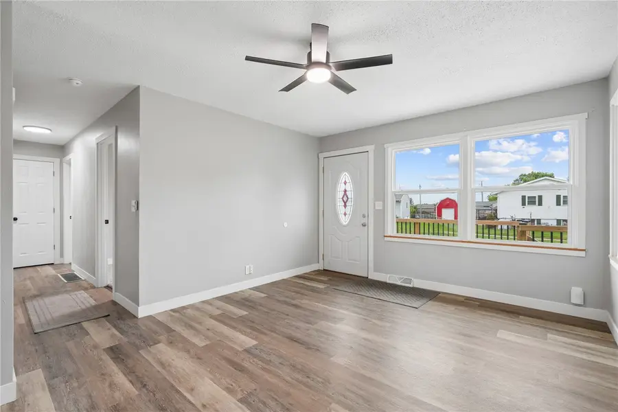 311 Cherry Hill Rd Nw, Cedar Rapids, IA 52405 - #3