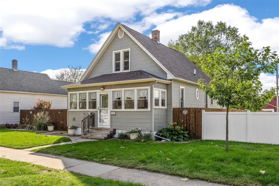 1212 K St Sw, Cedar Rapids, IA 52404 - #3
