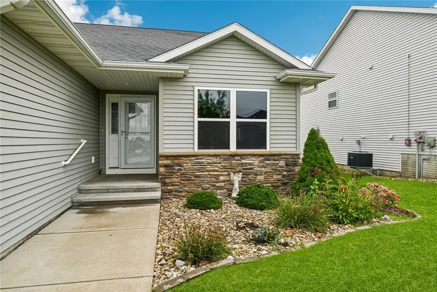 606 Prairie Hill Drive, Atkins, IA 52206 - #2
