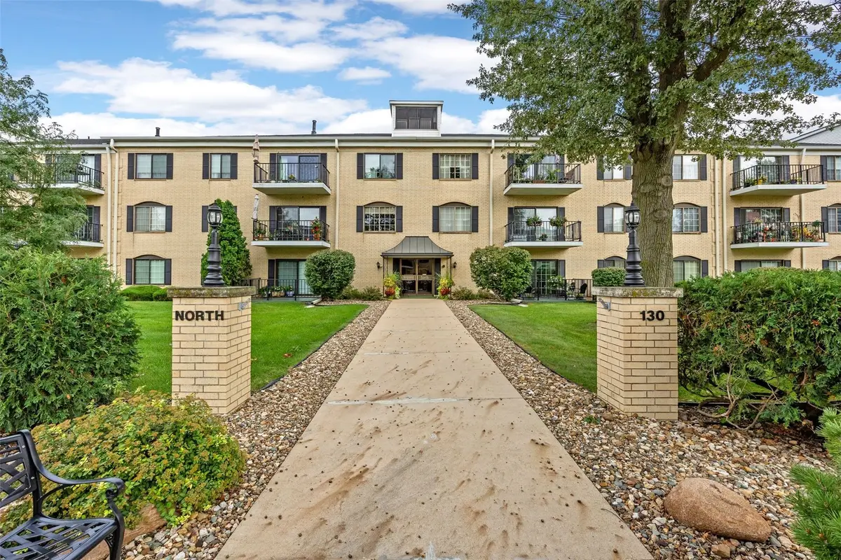 130 Thompson Drive Se #212, Cedar Rapids, IA 52403 - #1