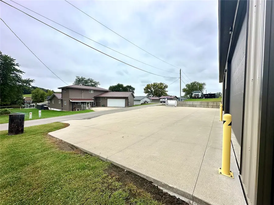 21020 265th Street, Manchester, IA 52057 - #3