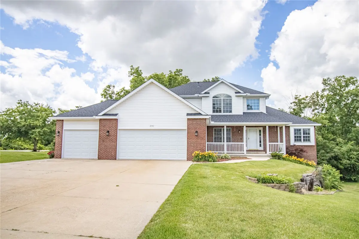 2050 Sky View Drive, Marion, IA 52302 - #1