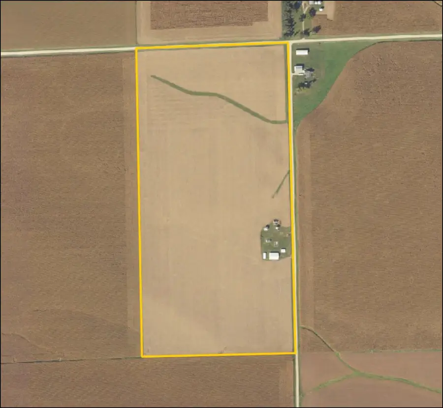 718 Grant Ave., Tipton, IA 52772 - #3