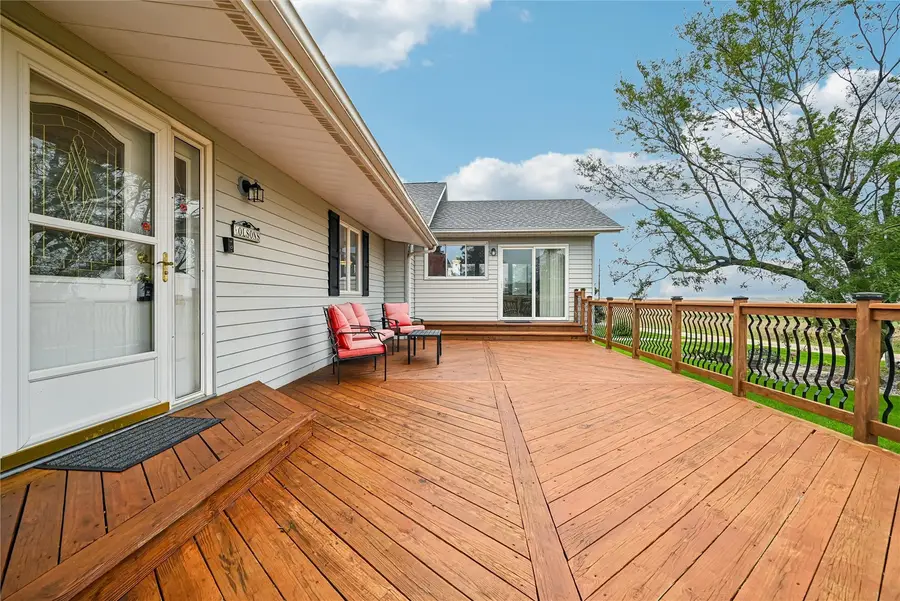 1505 Linn Delaware Road, Coggon, IA 52218 - #2