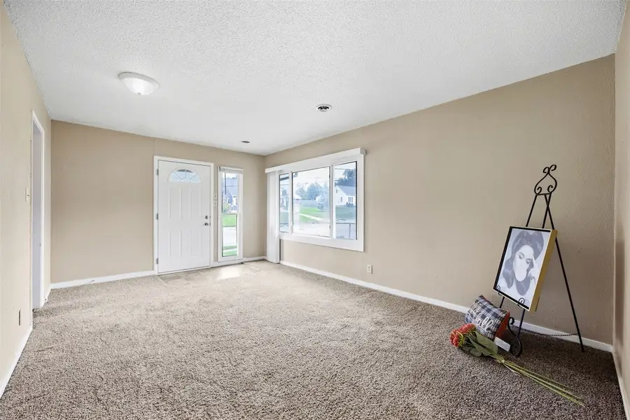 2429 Mt Vernon Road Se, Cedar Rapids, IA 52403 - #3