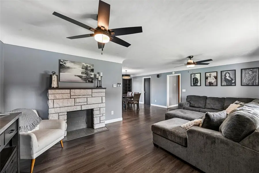 327 3rd Street, Atkins, IA 52206 - #3