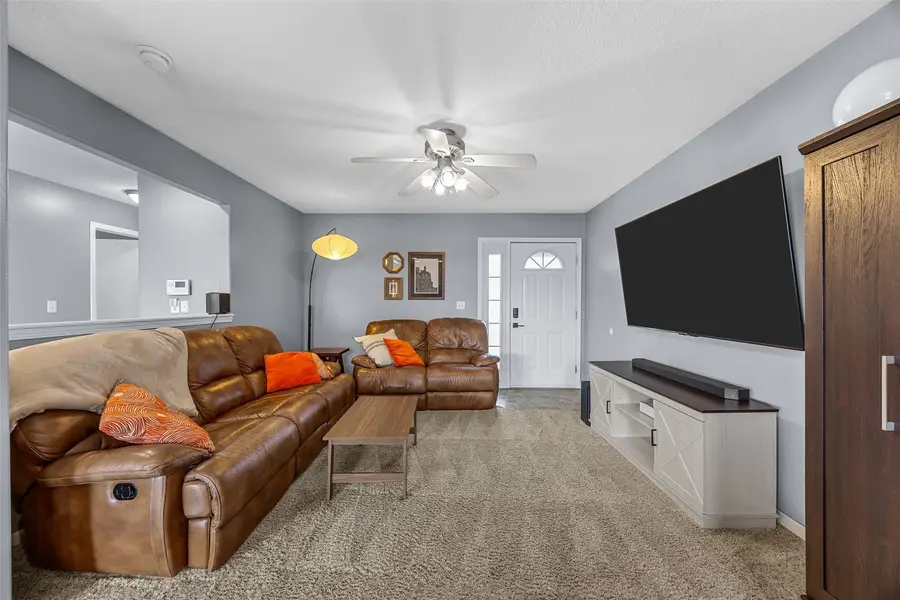 5297 Kacena Avenue, Marion, IA 52302 - #3