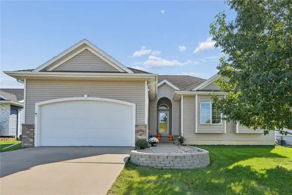 5501 Mayfair St, Cedar Rapids, IA 52404