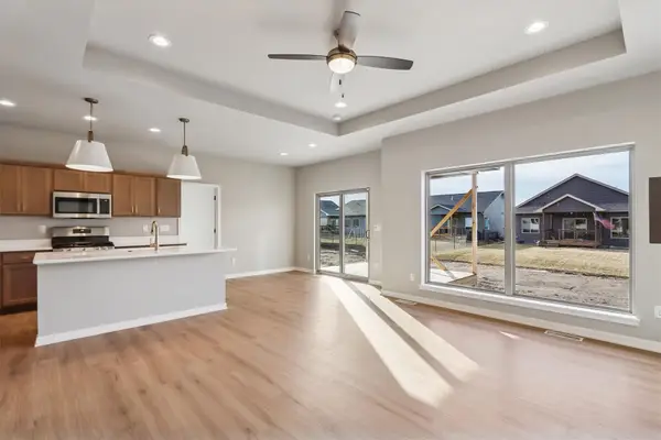 1012 Heritage Trail, Solon, IA 52333