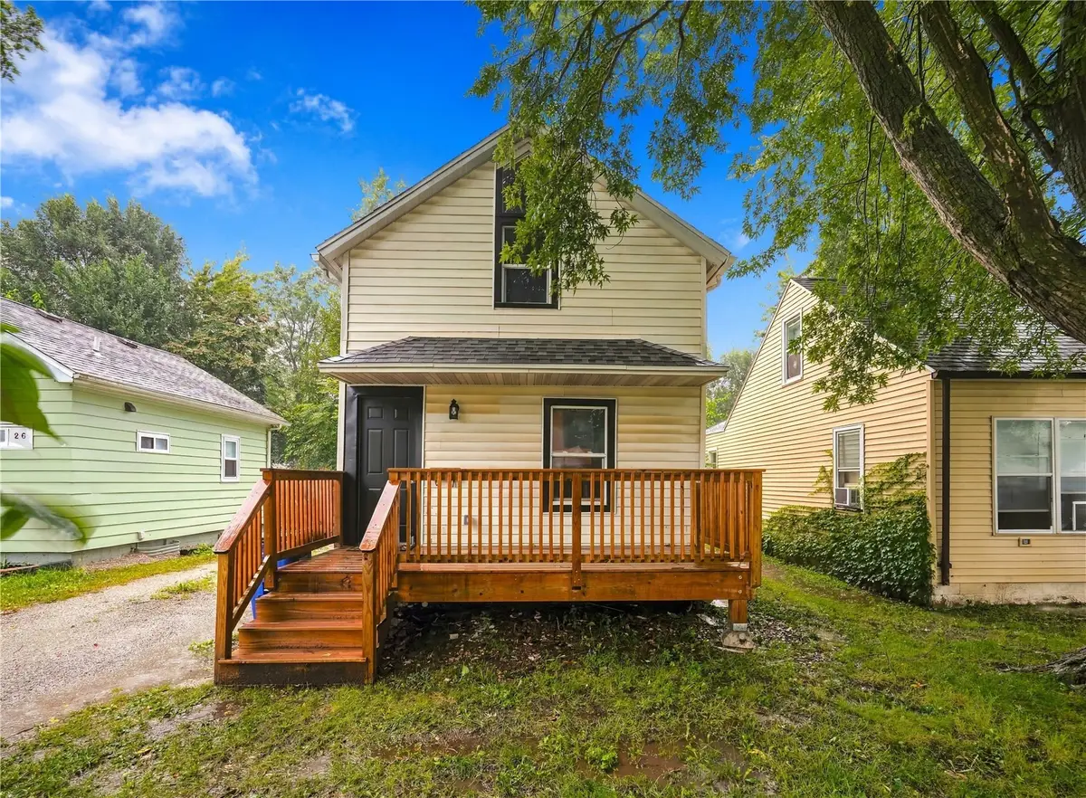 1122 32nd Street Ne, Cedar Rapids, IA 52402 - #1
