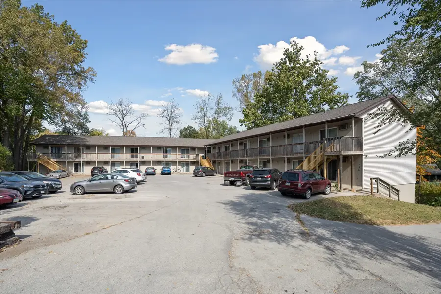 732,736,740 Michael St, Iowa City, IA 52246 - #2