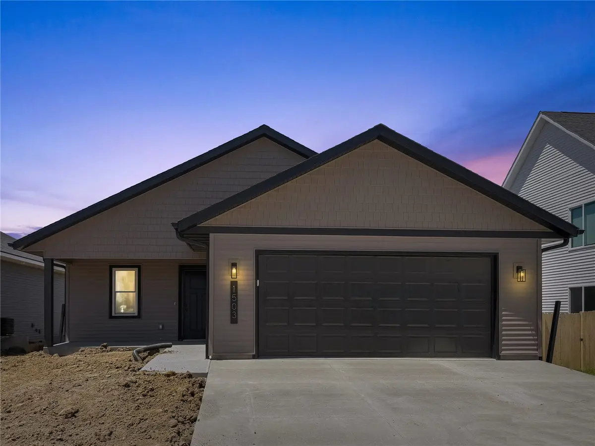1415 Duncan Dr, Muscatine, IA 52761 - #1
