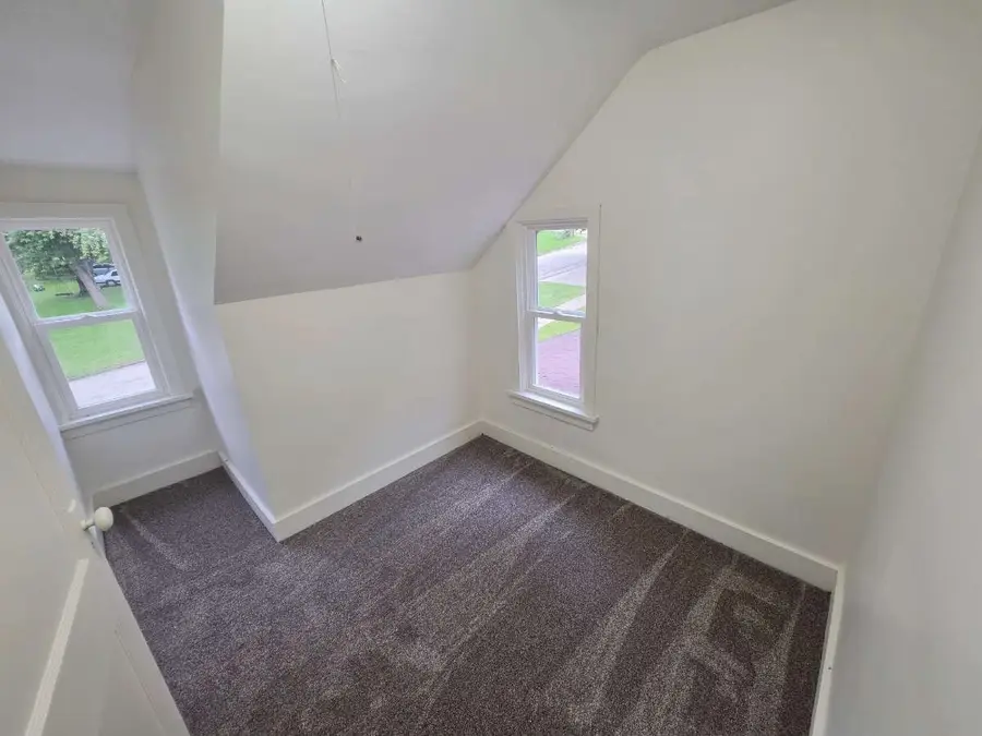 318 W 4th Street, Monticello, IA 52310 - #3