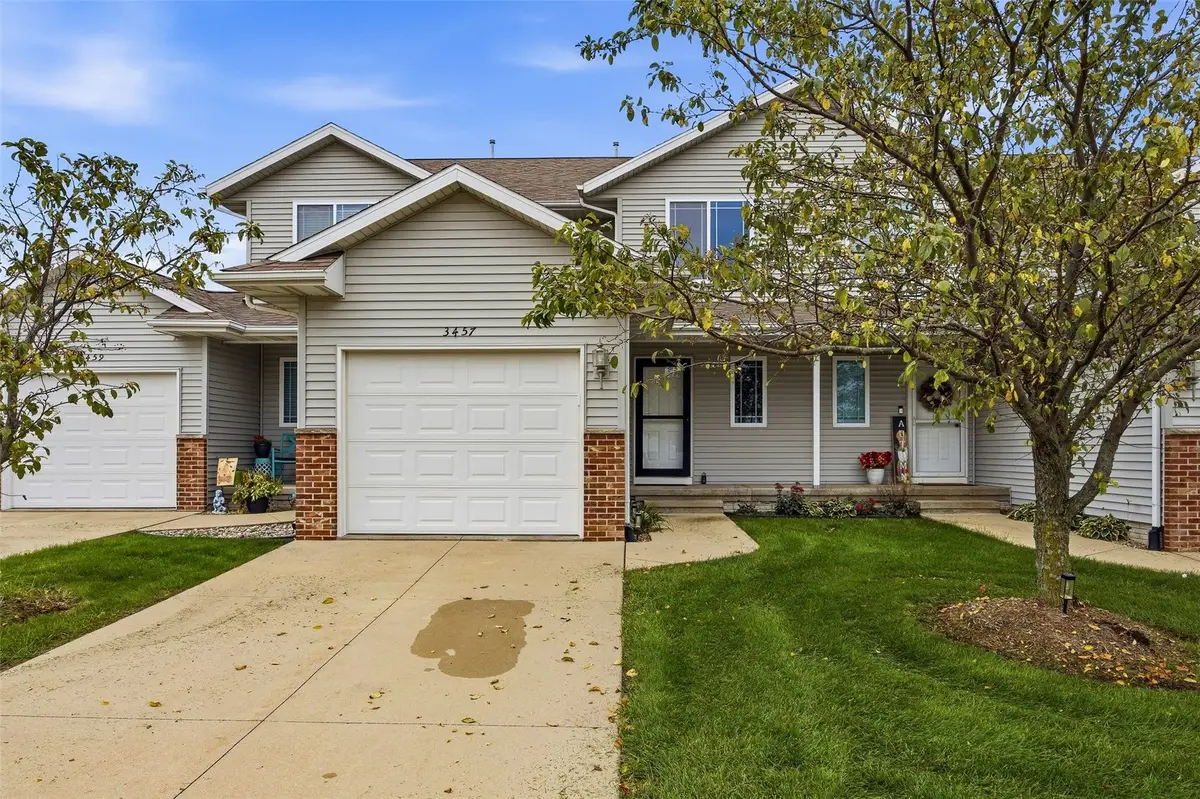 3457 Laurel Lane, Marion, IA 52302 - #1