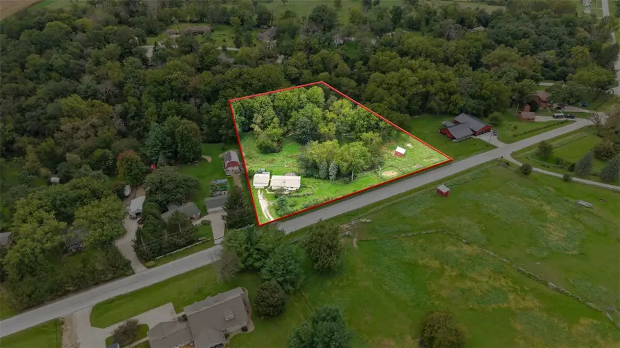 1105 Country Club Dr Se, Mount Vernon, IA 52314 - #2