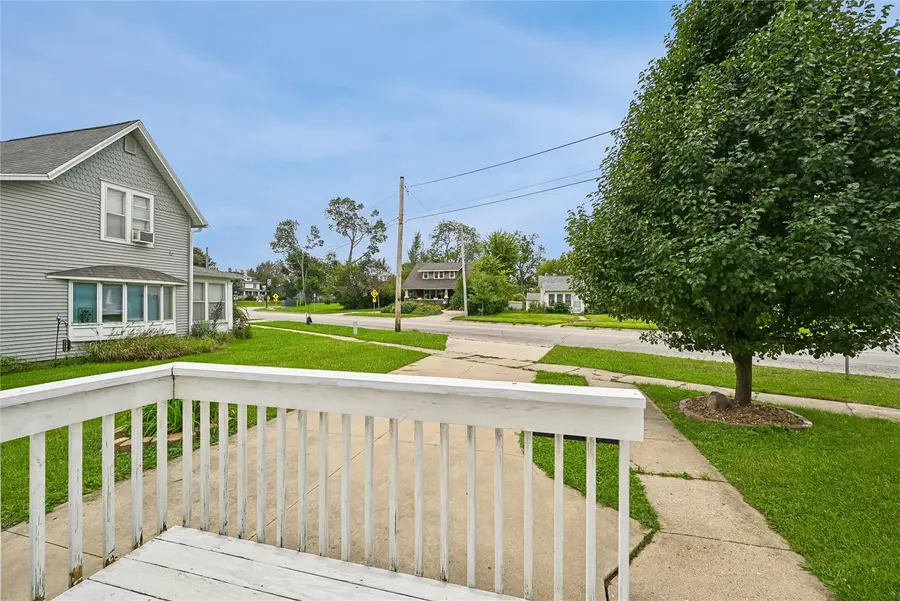 900 Central Avenue, Marion, IA 52302 - #3