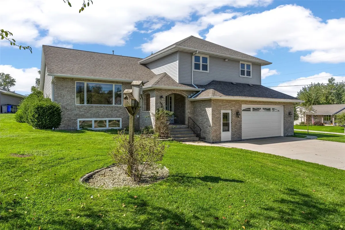 1370 Wiley Boulevard Nw, Cedar Rapids, IA 52405 - #1
