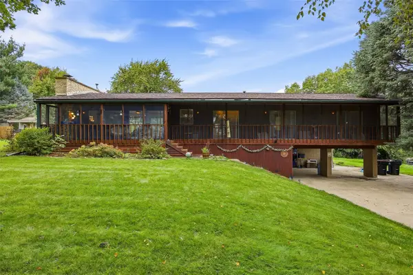 324 Lake View Drive Ne, Solon, IA 52333