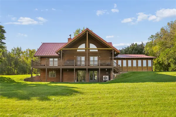 57 Solon Road, Solon, IA 52333