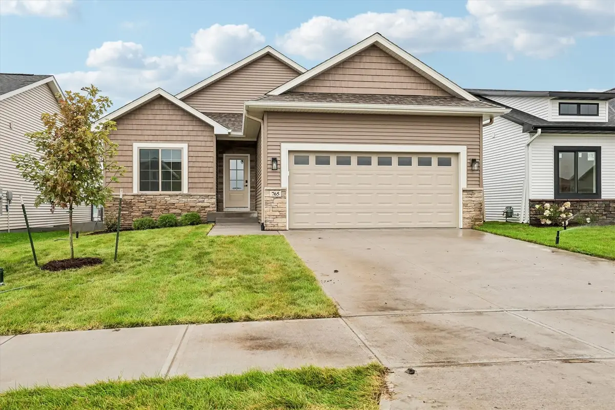 945 Ogden Lane, North Liberty, IA 52317 - #1