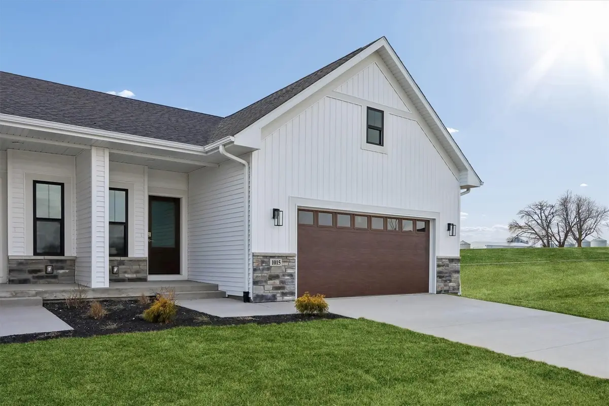 1023 Highland Trail, Solon, IA 52333 - #1