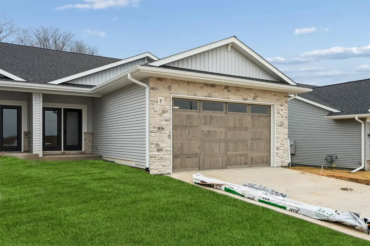 1020 Highland Trl, Solon, IA 52333 - #1