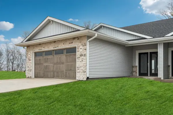 1022 Highland Trail, Solon, IA 52333