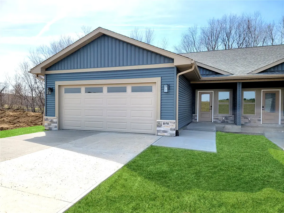 3110 Sunflower Lane, Ely, IA 52227 - #1