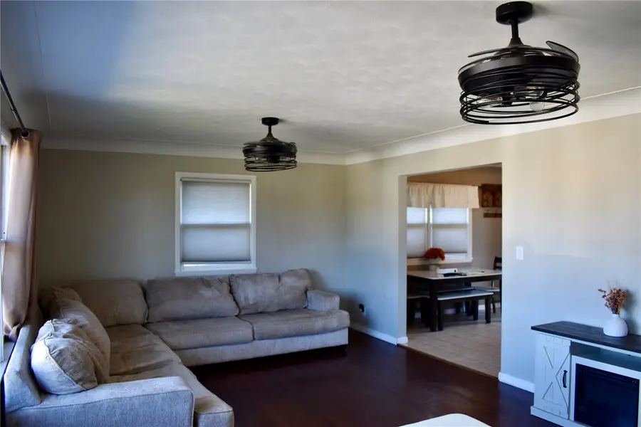 2165 Country Club Drive, Marion, IA 52302 - #3