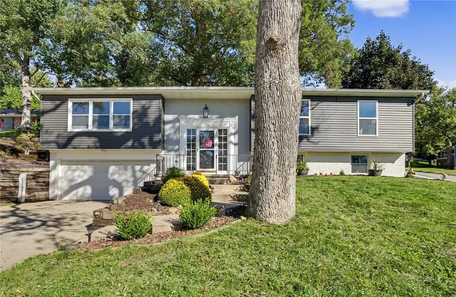 254 NE Brentwood Circle, Cedar Rapids, IA 52402 - #2
