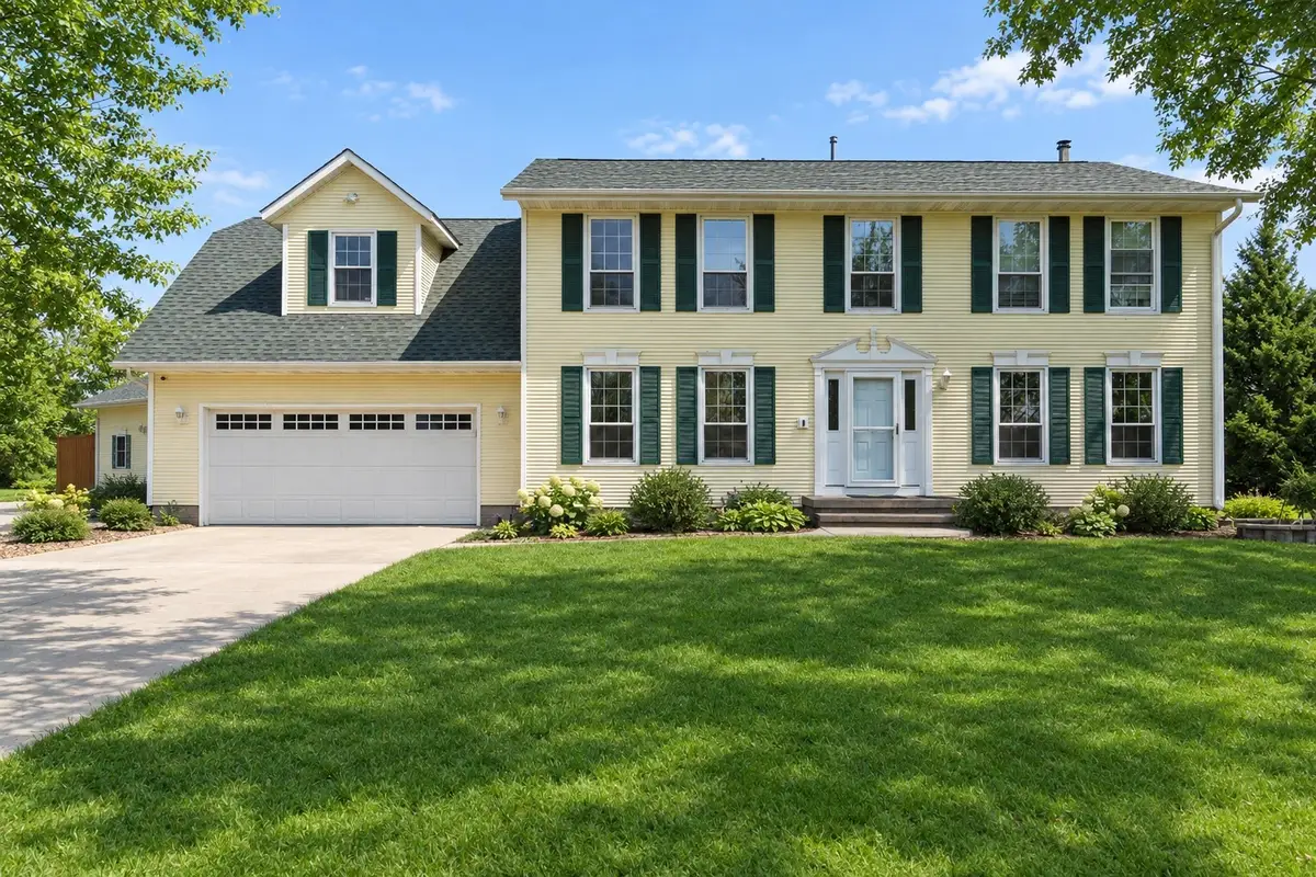 8440 Federalist Road, Marion, IA 52302 - #1